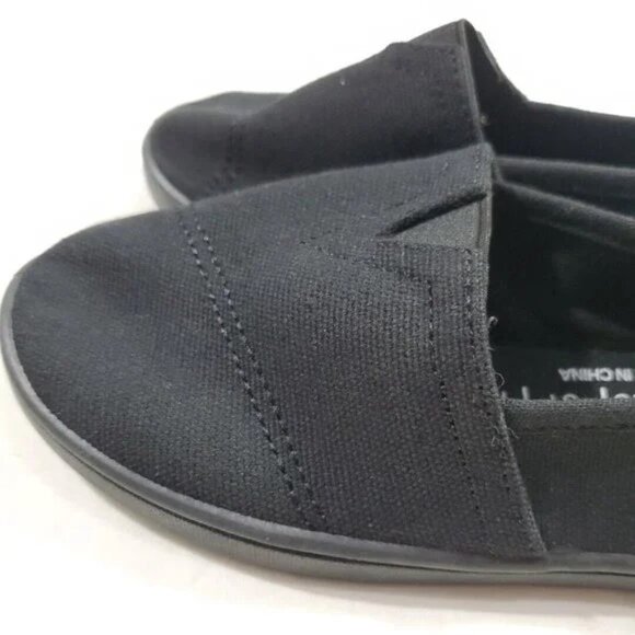 CLASSIC ALPARGATAS TODDLERS BLACK CANVAS SHOES Sizes T 11 & T 13 NEW - Picture 2 of 8
